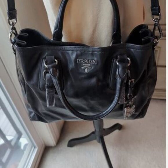 AUTHENTICATED PRADA 2WAY CALFSKIN BAG BLACK SILVER HARDWARE EUC - Picture 5 of 9